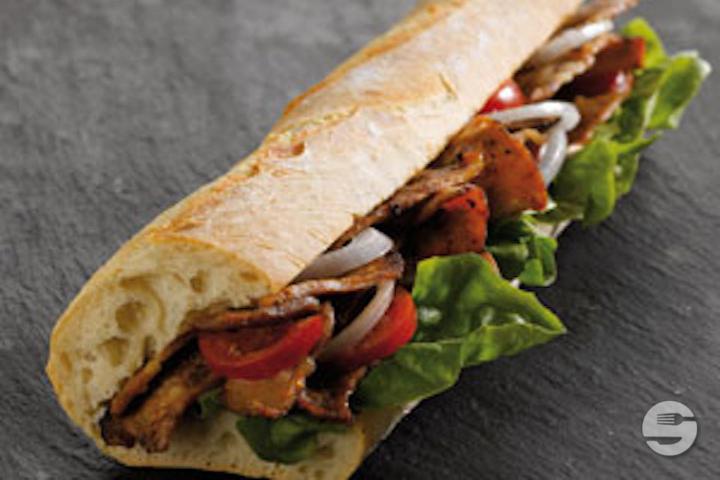 Lamb and veal baguette - Kebab House