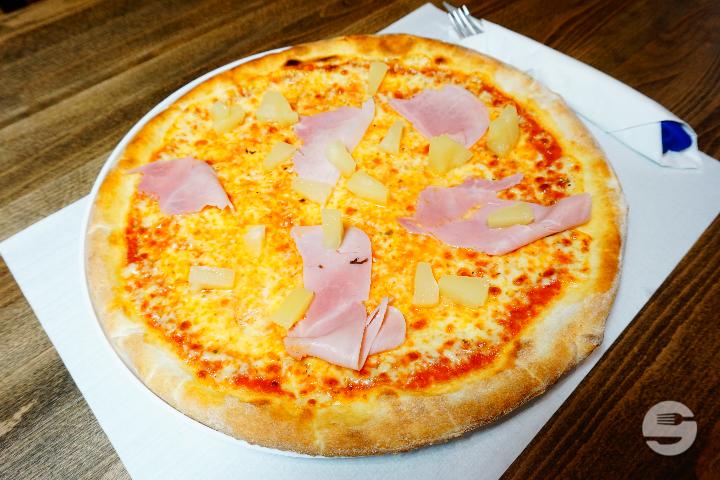 Pizza Hawaii - Maihof