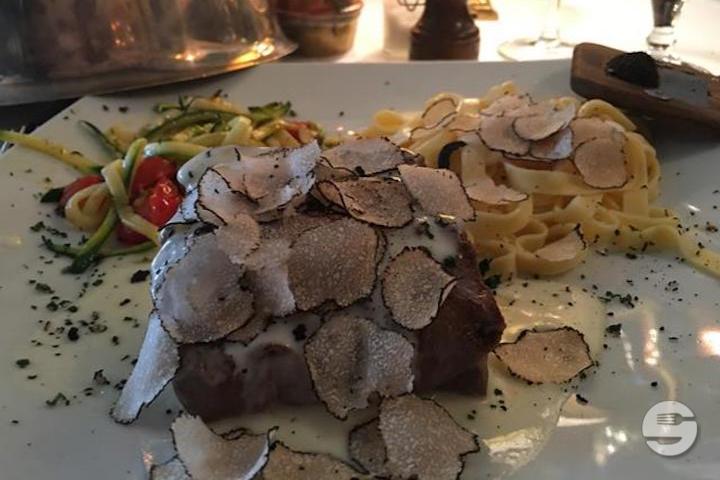 Entrecôte de boeuf à la crème de truffes fraîches - Au Jeu de l'Arc