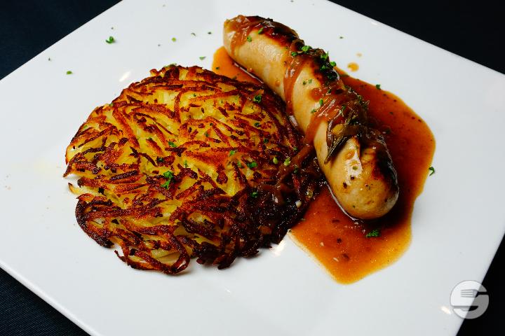 Bratwurst with rösti - Roter Stein