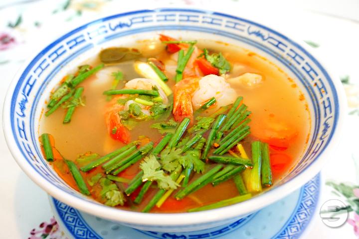 3. Tom Yum Nuer - Suwannaphum