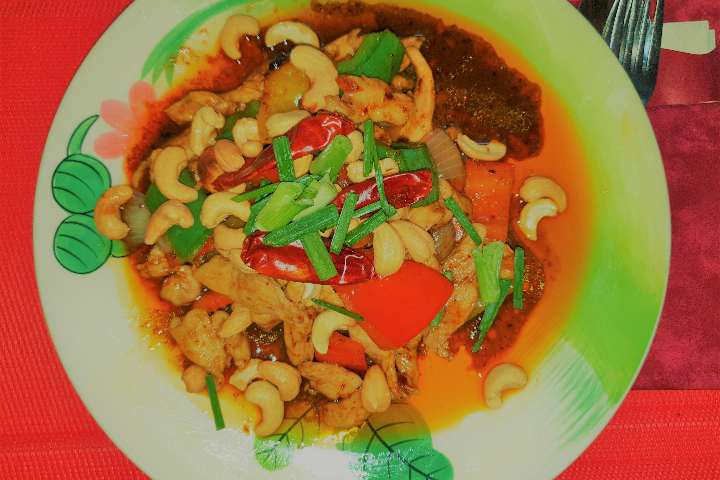 13. Gai Phad Phrik - Suwannaphum