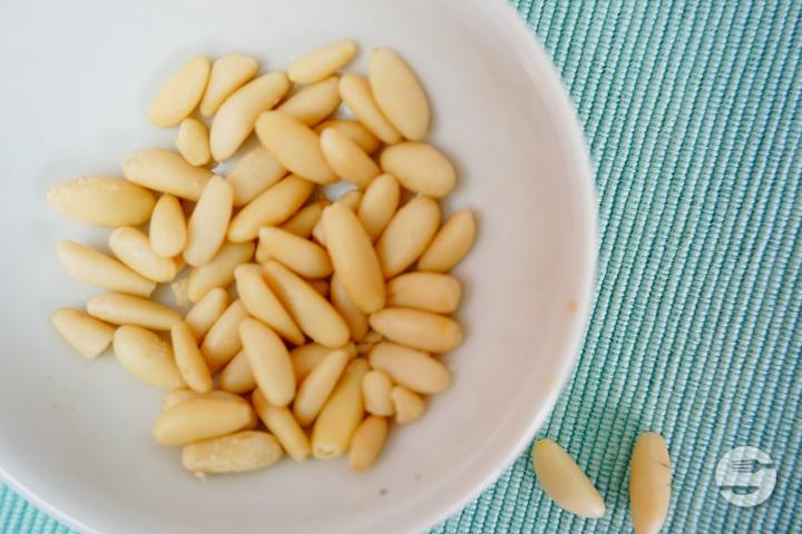 Pine Kernels 5g - Peacefood Bio