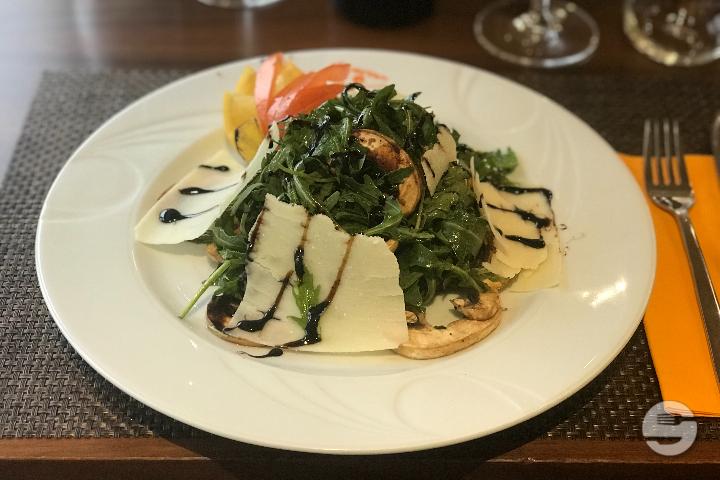 Arugula Salad - Restaurant De Moncor