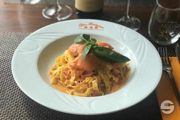 Tagliatelle au Saumon Frais - Restaurant De Moncor
