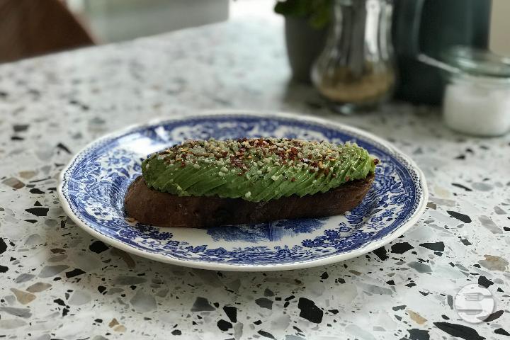 Avocado Toast - Granola