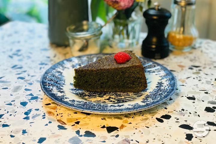 Matcha cake - Granola