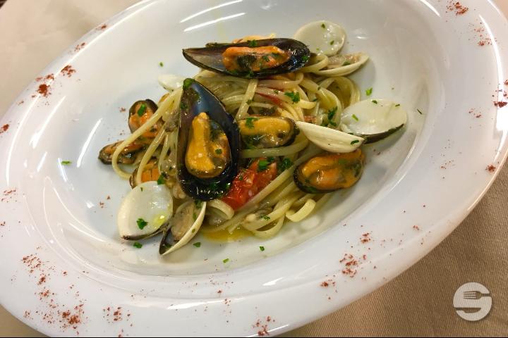 Spaghetti aux fruits de mer - La Claie aux Moines