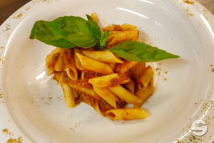 Penne à la bolognaise - La Claie aux Moines