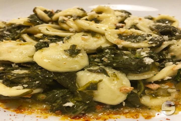 Orecchiette à la cime di rape - La Claie aux Moines