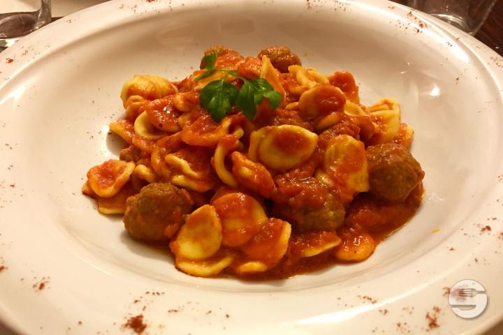 Orecchiette sauce tomate et boulettes de boeuf - La Claie aux Moines