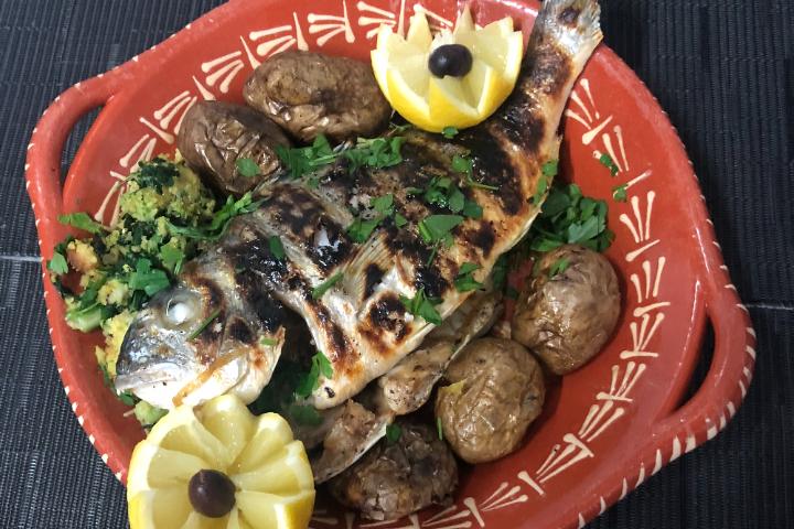 Grilled sea bream - Rei do Leitão