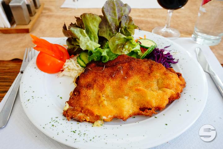 Cordon Bleu Porcini mit Beilage - Falkino
