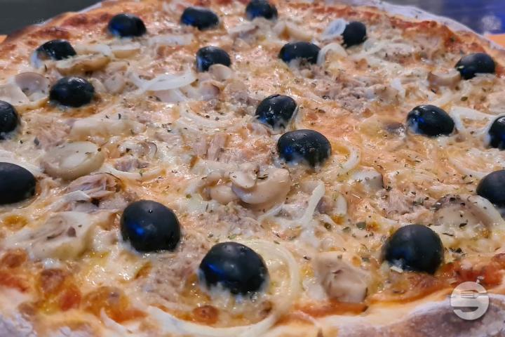 Pizza Sicilienne - Restaurant Luna