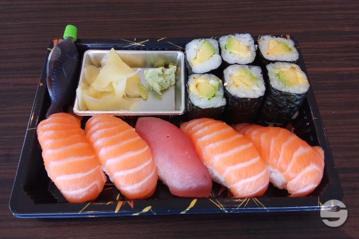 4 - Sushi Box Saumon - Wok Sushi