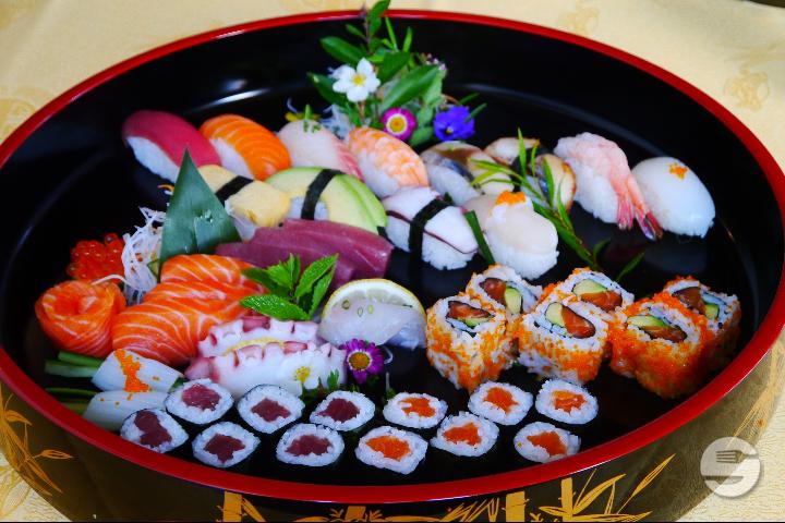 324- Platter 4 - Restaurant Ji Xiang