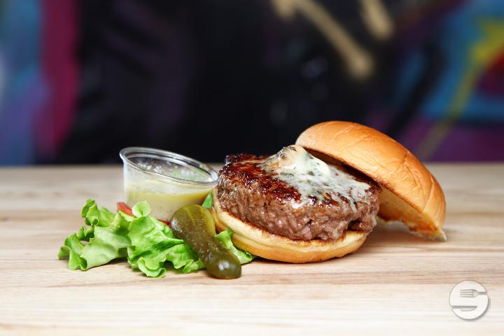 The Steak au Poivre - Black Tap - Craft Burgers & Beer