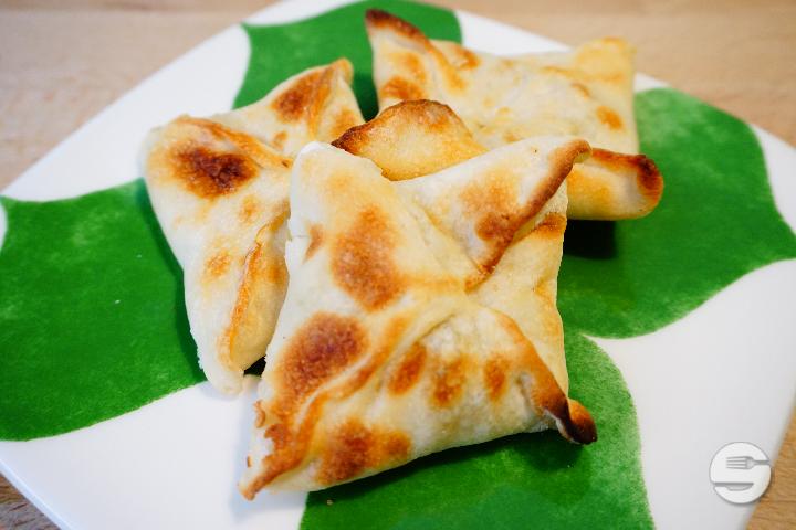 Fatayer batenjen (3 pcs.) - Za'atar