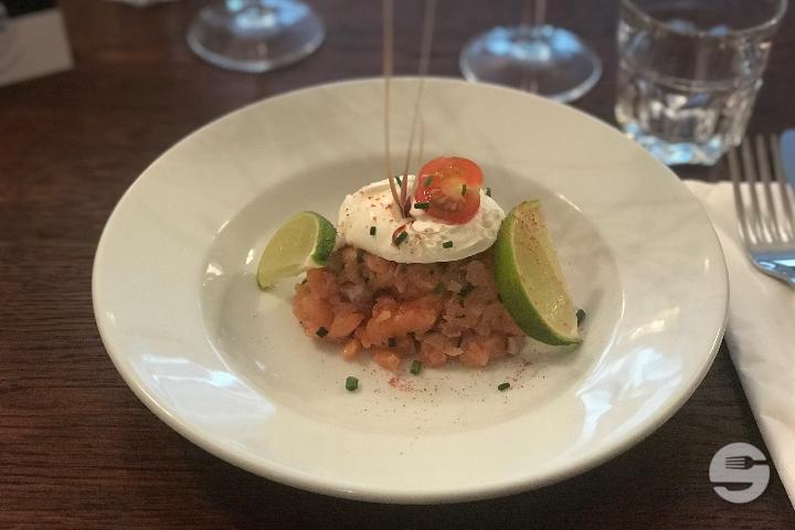 Tartare de saumon - Café du marché