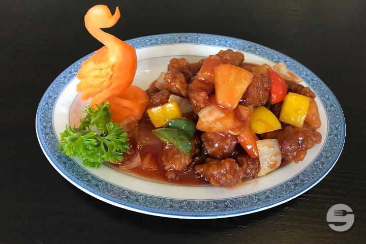 Porc à la Sauce Aigre Douce - Shangri La