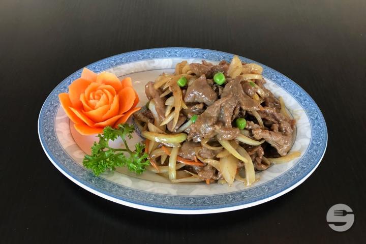 洋蔥牛肉 - Boeuf aux Oignons - Shangri La