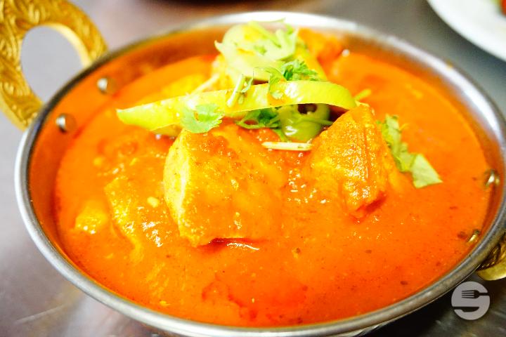 16. Chicken Takka Masala (scharf) - Tandoor House
