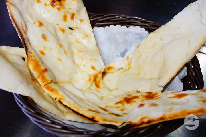 72. Naan Lusani - Tandoor House