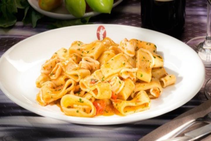 Calamarata alla napoletana - Doublons - Luigia Sok *