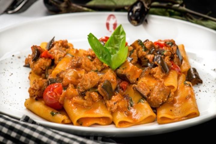 Paccheri alla calabrese - Doublons - Luigia Sok *
