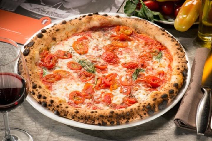 Pizzaiola - Doublons - Luigia Sok *