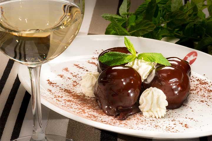 Profiteroles Luigia - Doublons - Luigia Sok *