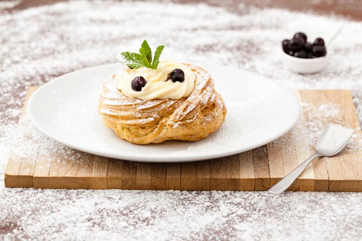 zeppola Napoletana - Doublons - Luigia Sok *