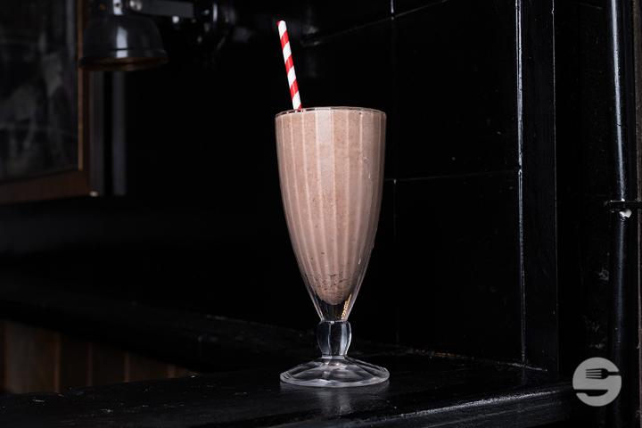 Chocolate Milshake - The Hamburger Foundation - THF (Eaux Vives)