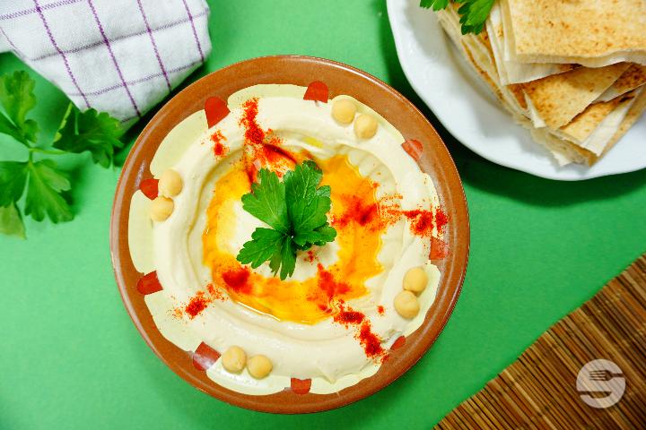 Hummus mit brot - Noura