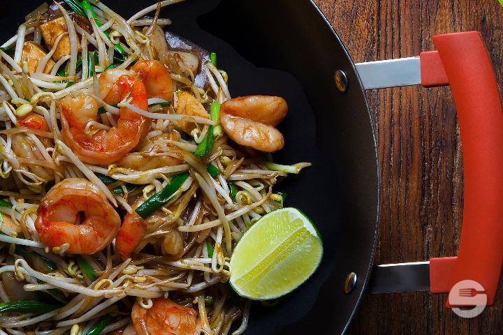 Padthaï aux crevettes - Akiko - Balexert