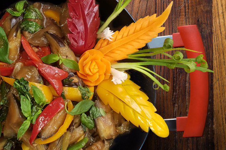 Légumes sautés au Basilic - Akiko - Balexert