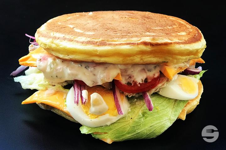 Chicken Pancake Burger - Pancs