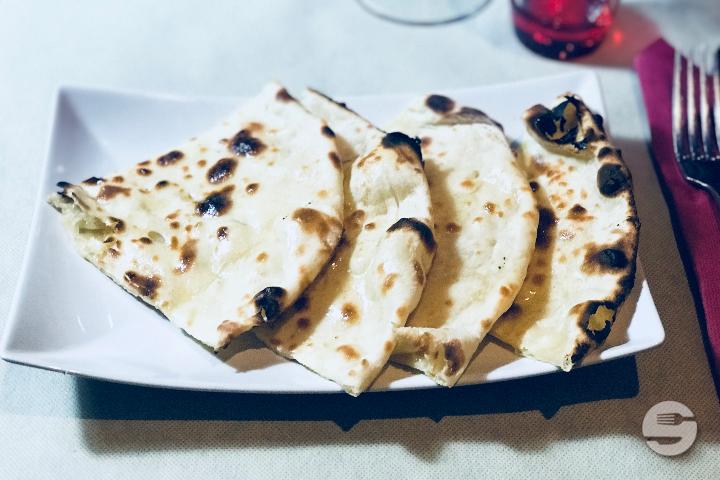 Cheese Naan - Punjabi