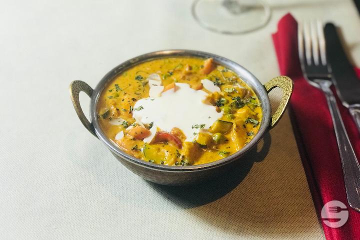 Navratan Korma - Punjabi
