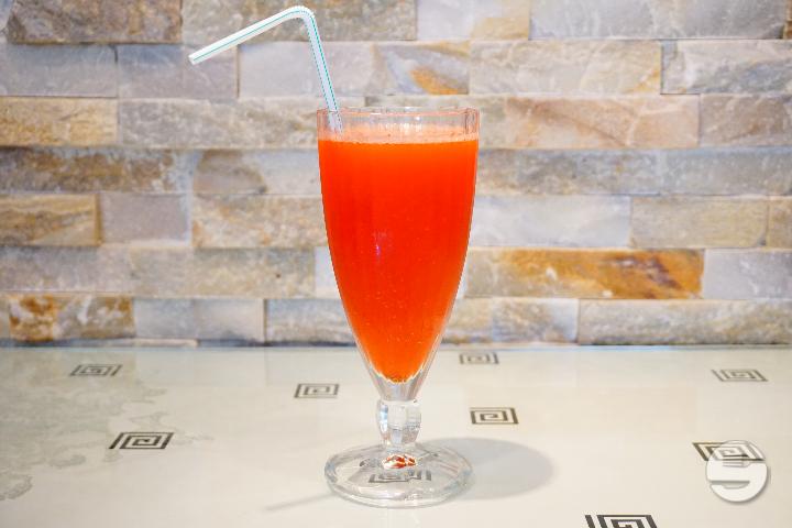 Strawberry Juice - Tassnim Orient