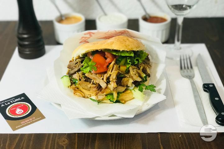 Sandwich Kebab - A la Turca