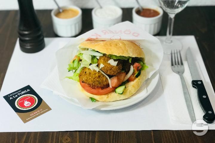 Sandwich Köfte - A la Turca
