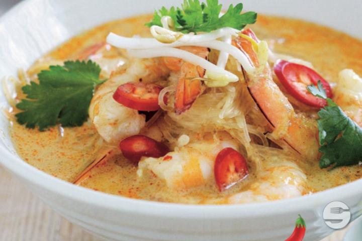 201. Laksa Udon-nudelsuppe (scharf) - Asia Number One