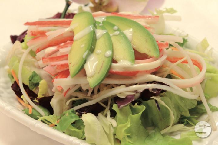 720. Surimi & Avocado Salat - Asia Number One