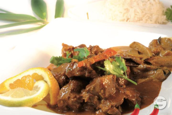 403. Lamm-Curry mit Gemüse mit Basmatireis (sehr scharf) - Asia Number One