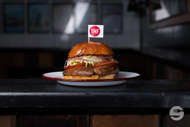 Veggie Burger - The Hamburger Foundation - THF (Pâquis)