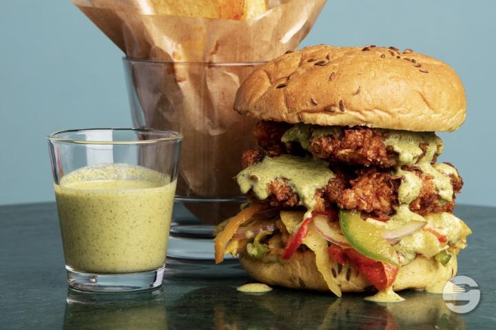 Bombay - Denise's - Art of Burger by Philippe Chevrier