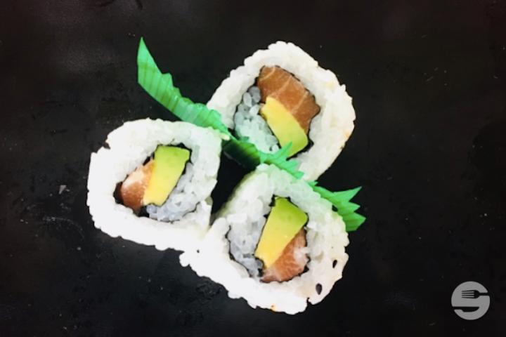 Saumon avocat - Tés Sushi