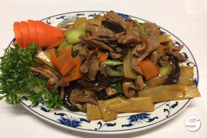 10F. Sauteed duck with mushrooms and bamboo shoots - Mandarine