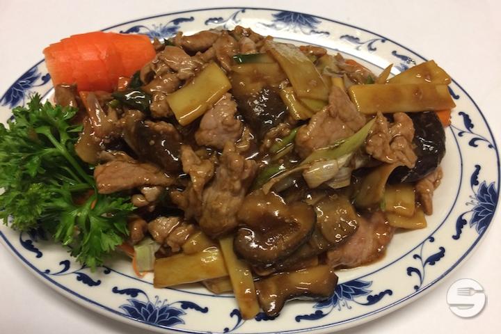 10H Boeuf sauté aux champignons et pousses de bambou - Mandarine